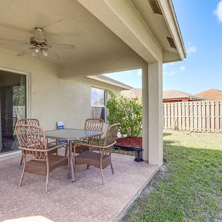 Port St Lucie Home With Above-Ground Pool And Grill Carlton Luaran gambar